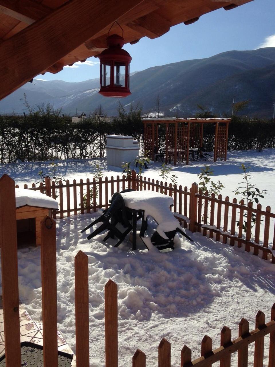 La Collina Di Peppino Bed and Breakfast Trasacco Rum bild