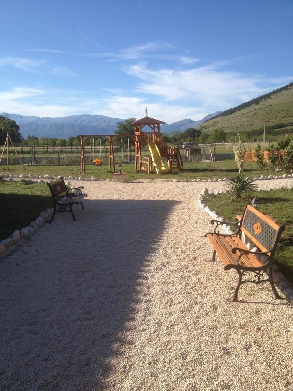La Collina Di Peppino Bed and Breakfast Trasacco Exteriör bild